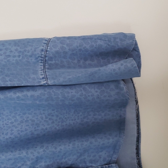 Bella Dahl Button Down 3/4 sleeve shirt - Picture 3 of 7